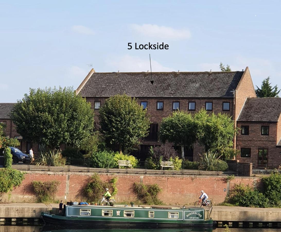 5 Lockside *Free Private Parking* *City Centre* York Buitenkant foto