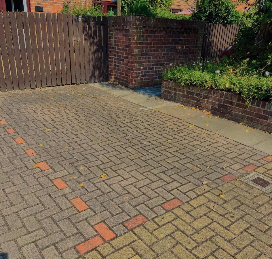 5 Lockside *Free Private Parking* *City Centre* York Buitenkant foto